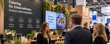 LieferZwerge-Messestand „Catering für Unternehmen“ im Gespräch
